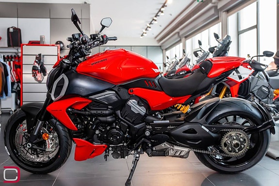 Ducati Diavel V4 *KAMPANJ* 4 of 5