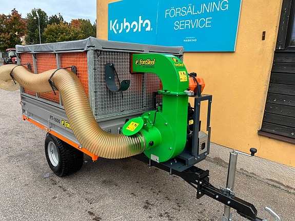 Foresteel FT 1600 Komplett lövsugvagn. HONDA 20 hk 3 of 7