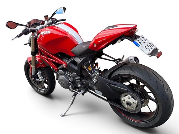 Ducati Monster 1100 EVO 5 of 6