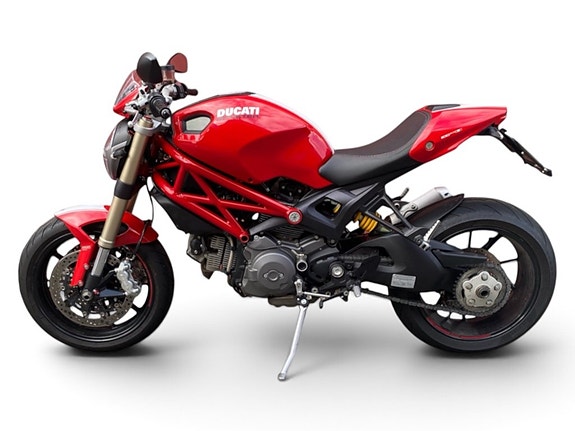 Ducati Monster 1100 EVO 4 of 6