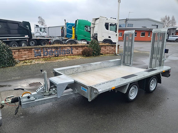 Hapert Indigo Maskinsläp