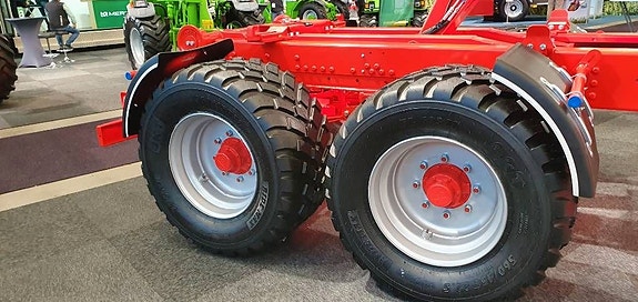 Biagb B12 3 of 7