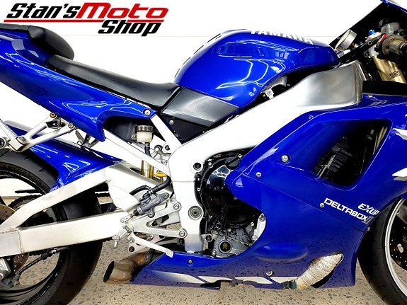 Yamaha Yzf-R1 TURBO Kit 10 of 16