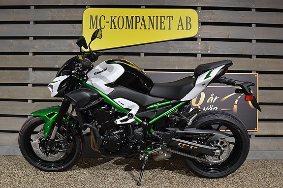 Kawasaki Z900 Nya färger 10 of 12