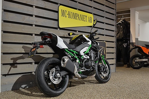 Kawasaki Z900 Nya färger 9 of 12