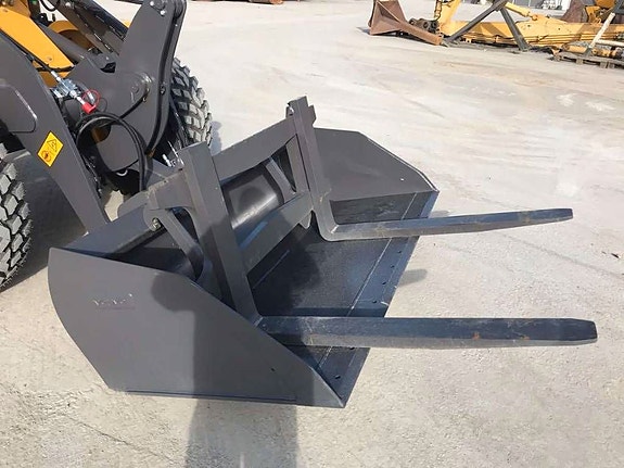 Volvo L30G Uthyres/For Rental 3 of 4