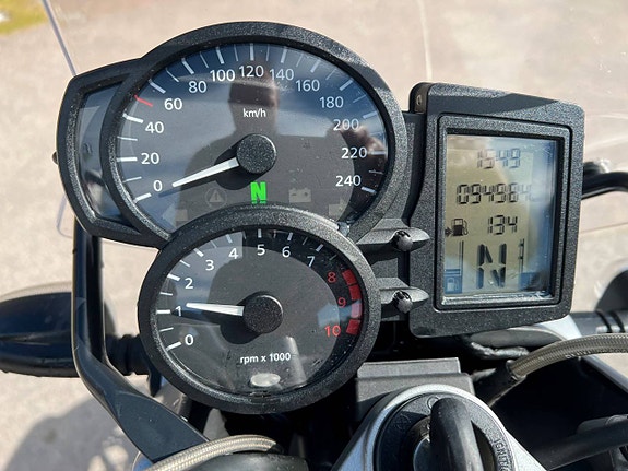 BMW 1200 R 1200 R Akrapovic 7 of 10