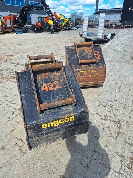 Kobelco SK 140 SR LC - 7, UTHYRES 14 of 15