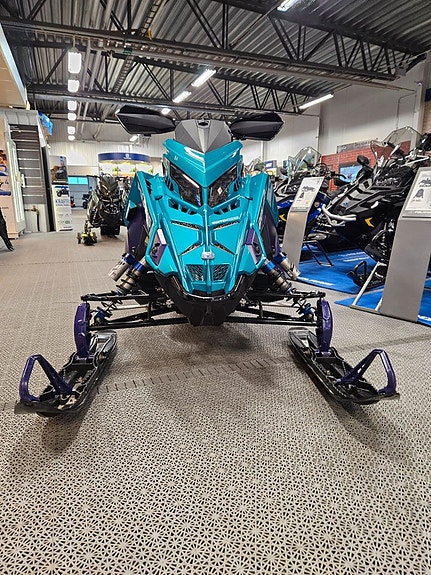 Polaris Boost Switchback Assault CRAZY DEAL ABRIS Köp ONLINE 2 of 9