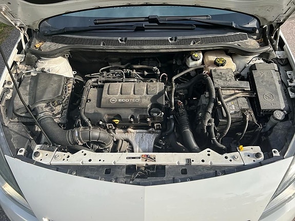 Opel Astra 17 of 24