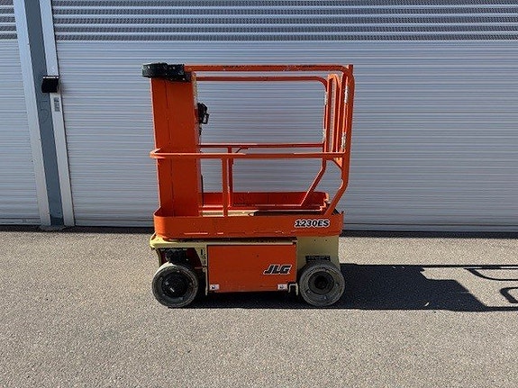 JLG 1230 pelarlift -  Begagnad 2 of 2
