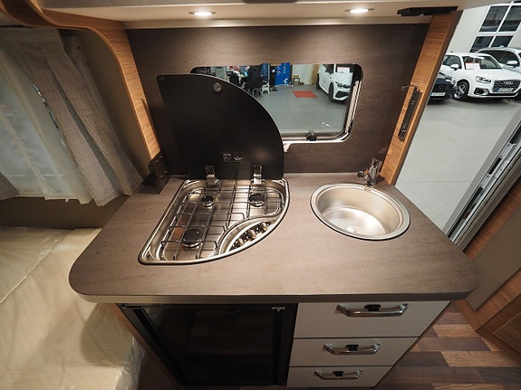 Weinsberg CaraOne 390 QD Mässerbjudande 1439:-/mån I Edition HOT 14 of 16