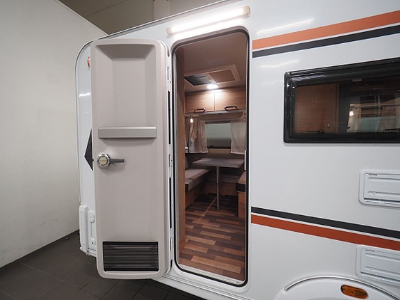 Weinsberg CaraOne 390 QD Edition Hot 5 of 5