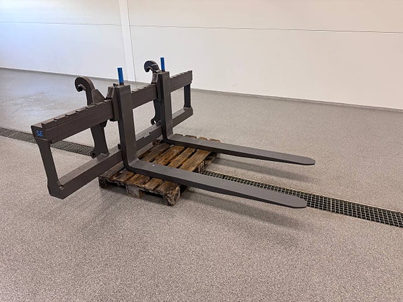 Gafflar 10 ton  Stora BM  Pris 22.500:- Exkl moms 2 of 3