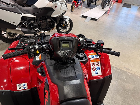 Honda TRX520FA Rubicon Explore 9 of 10