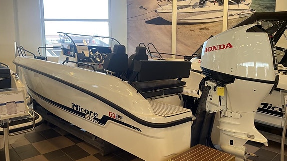 Micore 65cc R-design | Honda BF150 Sport White 2 of 10