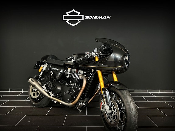 Triumph Thruxton TFC 750 Tillverkade Kolfiber