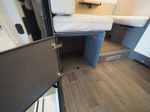 Weinsberg CaraLife 630 LQ Mässerbjudande I Van Life I Camper I Plåtis 14 of 30