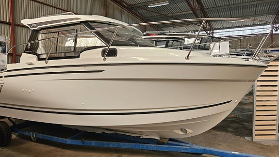 Jeanneau MF 795 Cruiser Ser 2 ny 2023 Yamaha F200 XCA2 vit 3 of 12