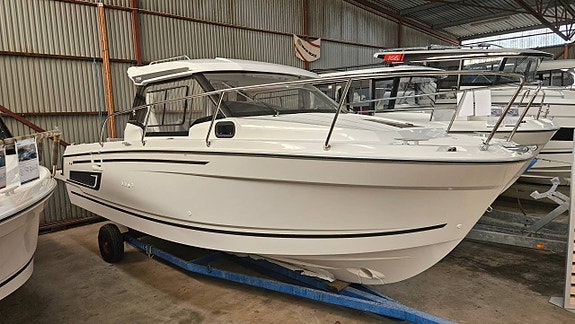 Jeanneau MF 795 Cruiser Ser 2 ny 2023 Yamaha F200 XCA2 vit