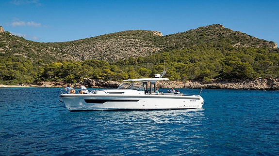 Nimbus Tender 11 - 2022