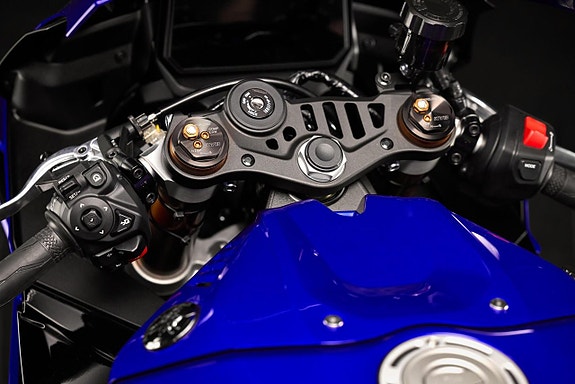 Yamaha R9 Nu för omgående leverans 3 of 7