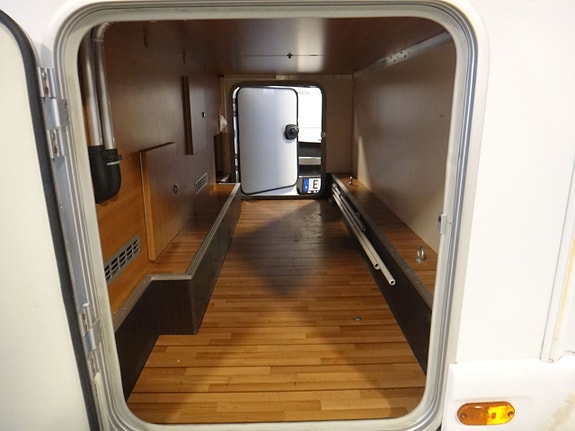 Knaus 700 "Queensbed " Alde " Taksäng" 21 of 26