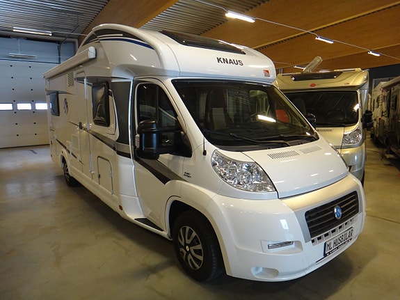 Knaus 700 "Queensbed " Alde " Taksäng" 23 of 26
