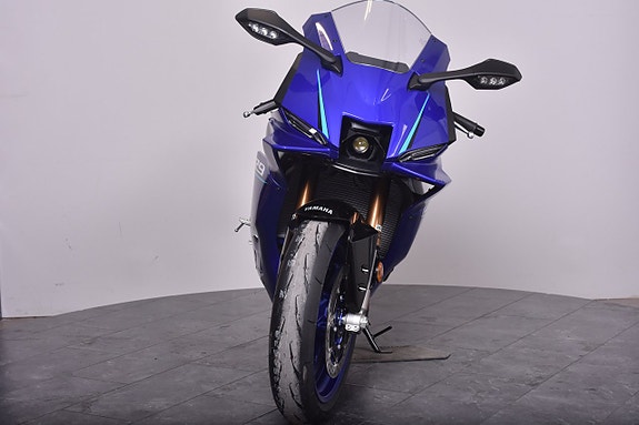 Yamaha R9 Omgående leverans! Alla färger finns hemma. 2 of 15