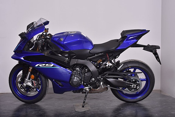 Yamaha R9 Omgående leverans! Alla färger finns hemma. 4 of 15