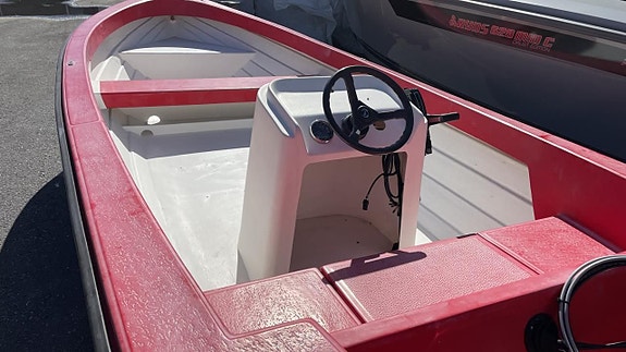 Jula Viking 560 Mercury F50ELPT EFI -22 3 of 5