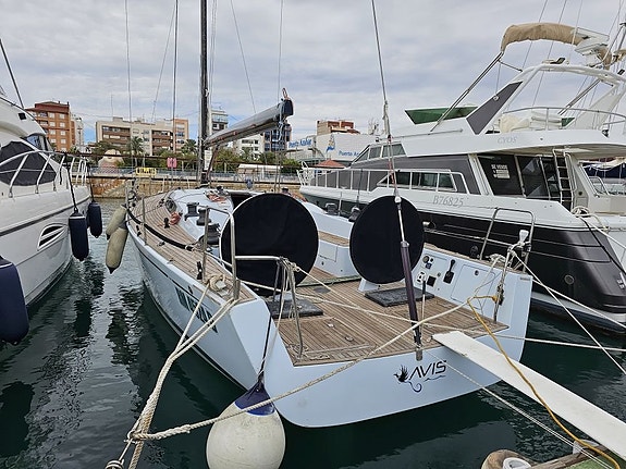 SLY Yachts 47 Avis  2011  Spain 3 of 11