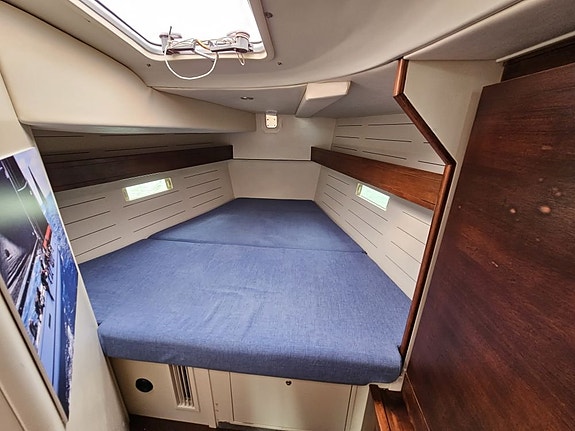 SLY Yachts 47 Avis  2011  Spain 10 of 11