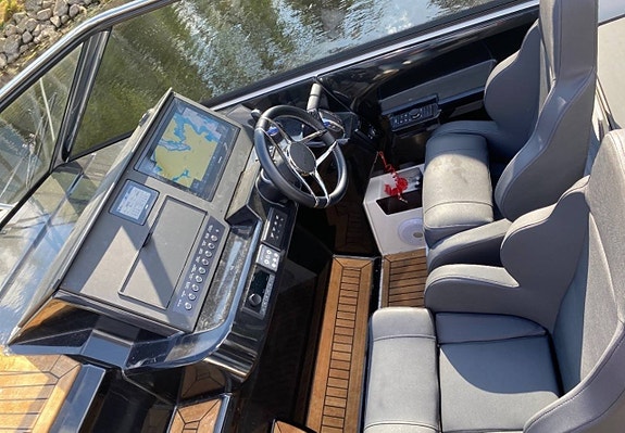 Kampanj Finnmaster T9 extra allt / joystick / 2*yamaha 300hk 6 of 10