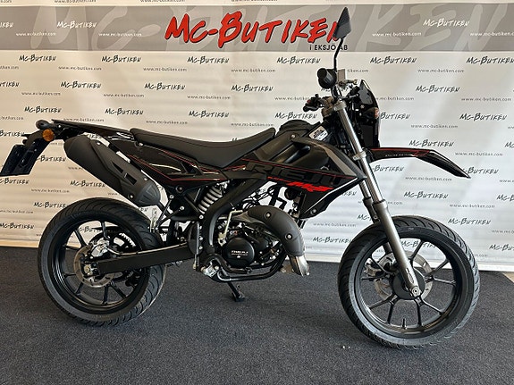Rieju  MRT SM BLACK EDITION Ny moped till kanonpris!