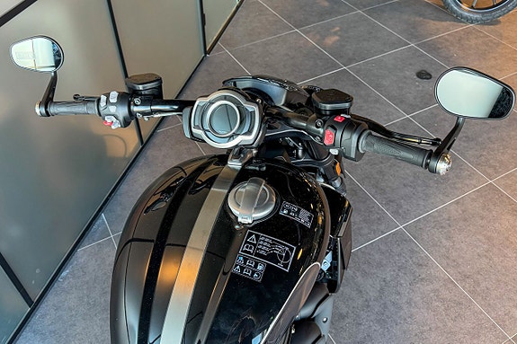 Triumph Rocket 3 Storm R *14.900KR RABATT!* 5 of 5