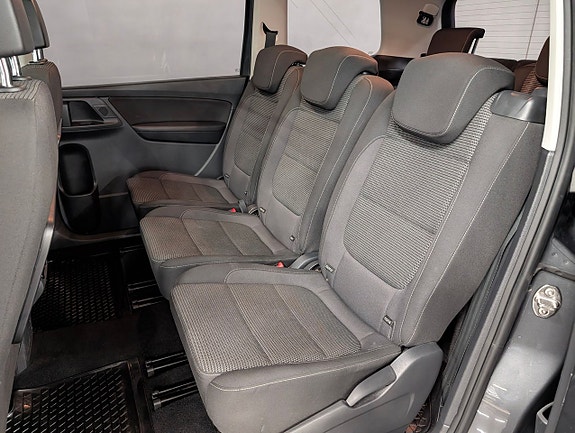 Volkswagen Sharan 11 of 23