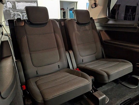 Volkswagen Sharan 13 of 23