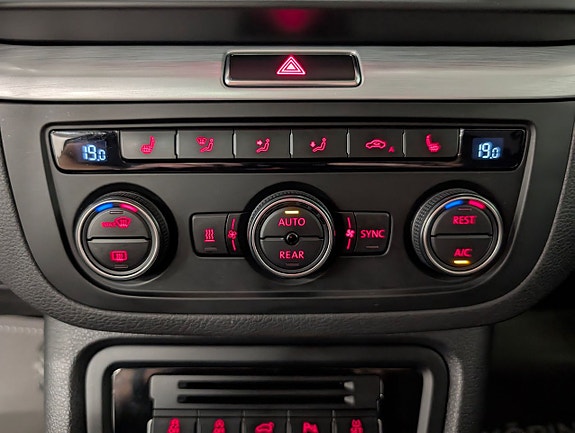 Volkswagen Sharan 18 of 23