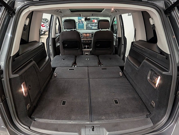 Volkswagen Sharan 8 of 23