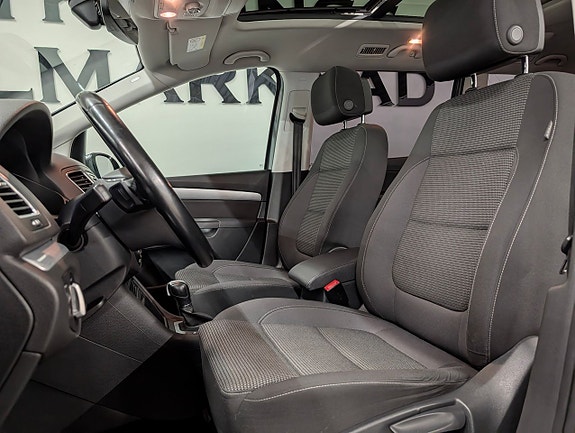 Volkswagen Sharan 9 of 23
