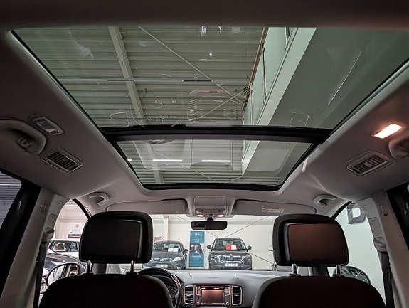 Volkswagen Sharan 17 of 23