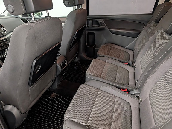 Volkswagen Sharan 14 of 23