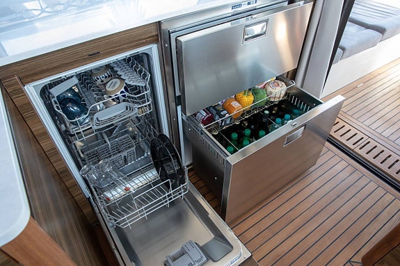 Marex 440 -27 9 of 12