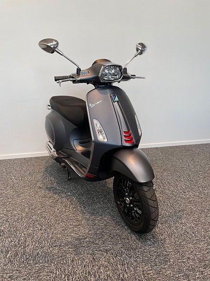 Vespa Sprint 50 S 4 of 5