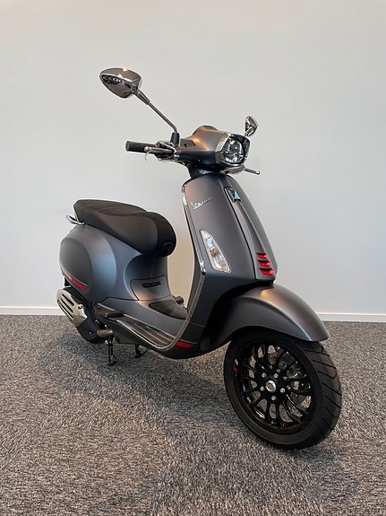 Vespa Sprint 50 S 3 of 5