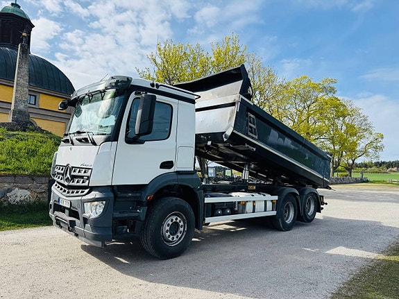 Mercedes Arocs 6x2 Schaktbil Tippbil Euro6 18.000mil