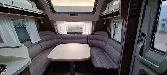 Knaus 650 UDF Scandinavian Selection "Alde + Solceller" 3 of 8