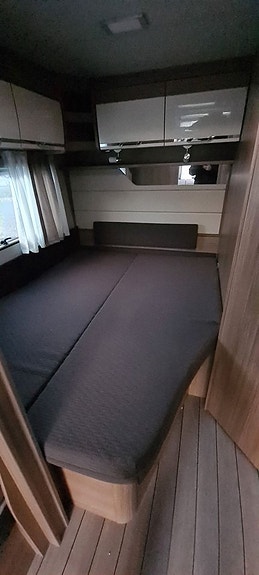 Knaus 650 UDF Scandinavian Selection "Alde + Solceller" 6 of 8