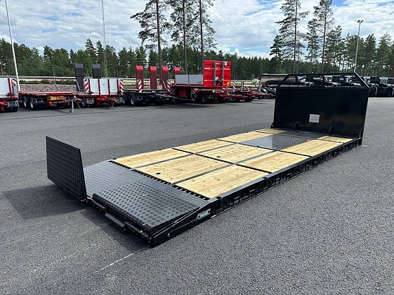 Hakarps - Maskinflak med 63mm stegar och sandwich ramp 6 of 12